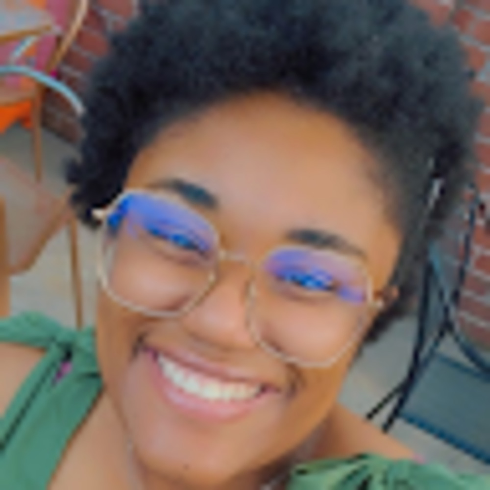 Meet your Posher, Anitra